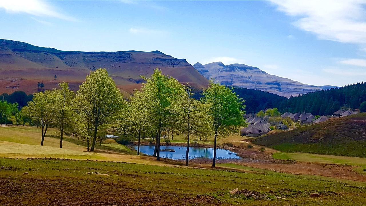 Вілла 124 Fairways Drakensberg Gardens Андерберґ Екстер'єр фото