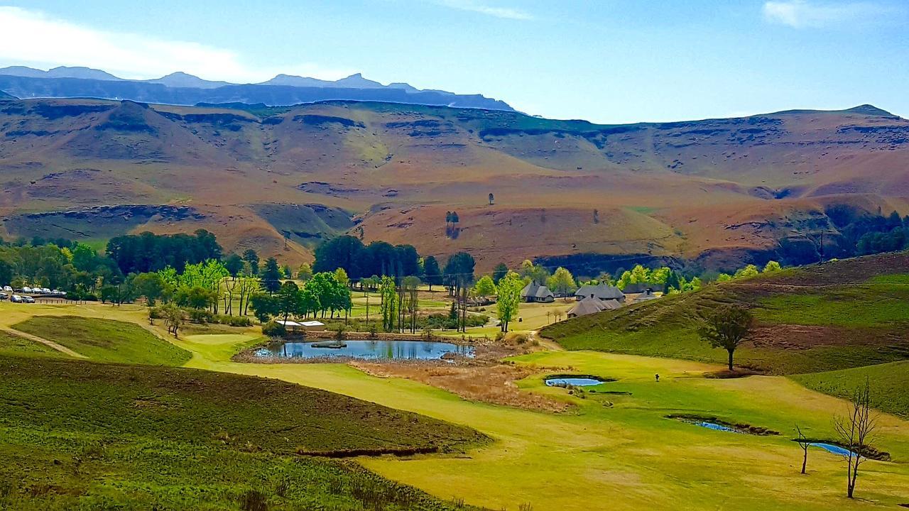 Вілла 124 Fairways Drakensberg Gardens Андерберґ Екстер'єр фото