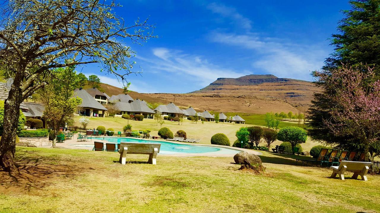 Вілла 124 Fairways Drakensberg Gardens Андерберґ Екстер'єр фото